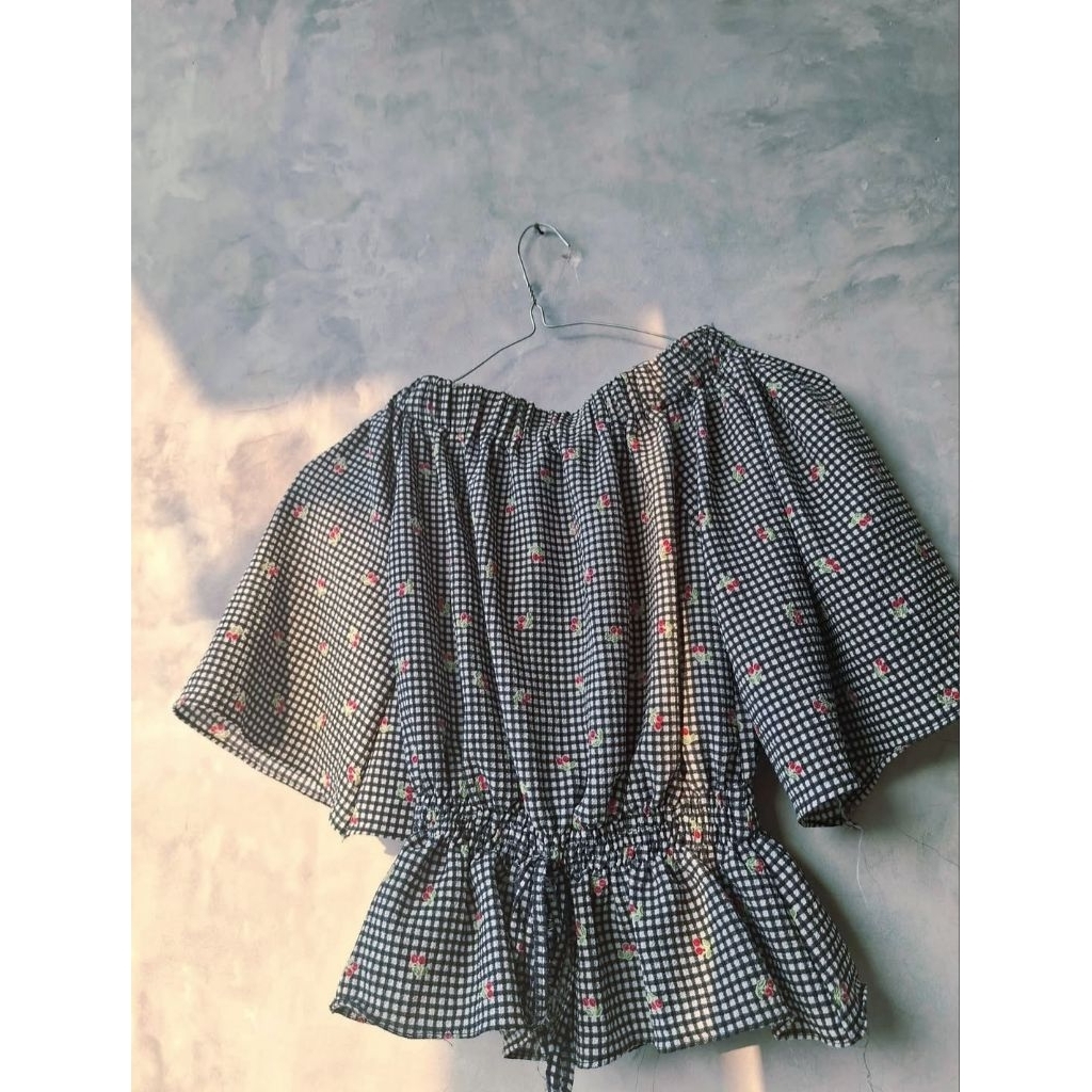 preloved crop top