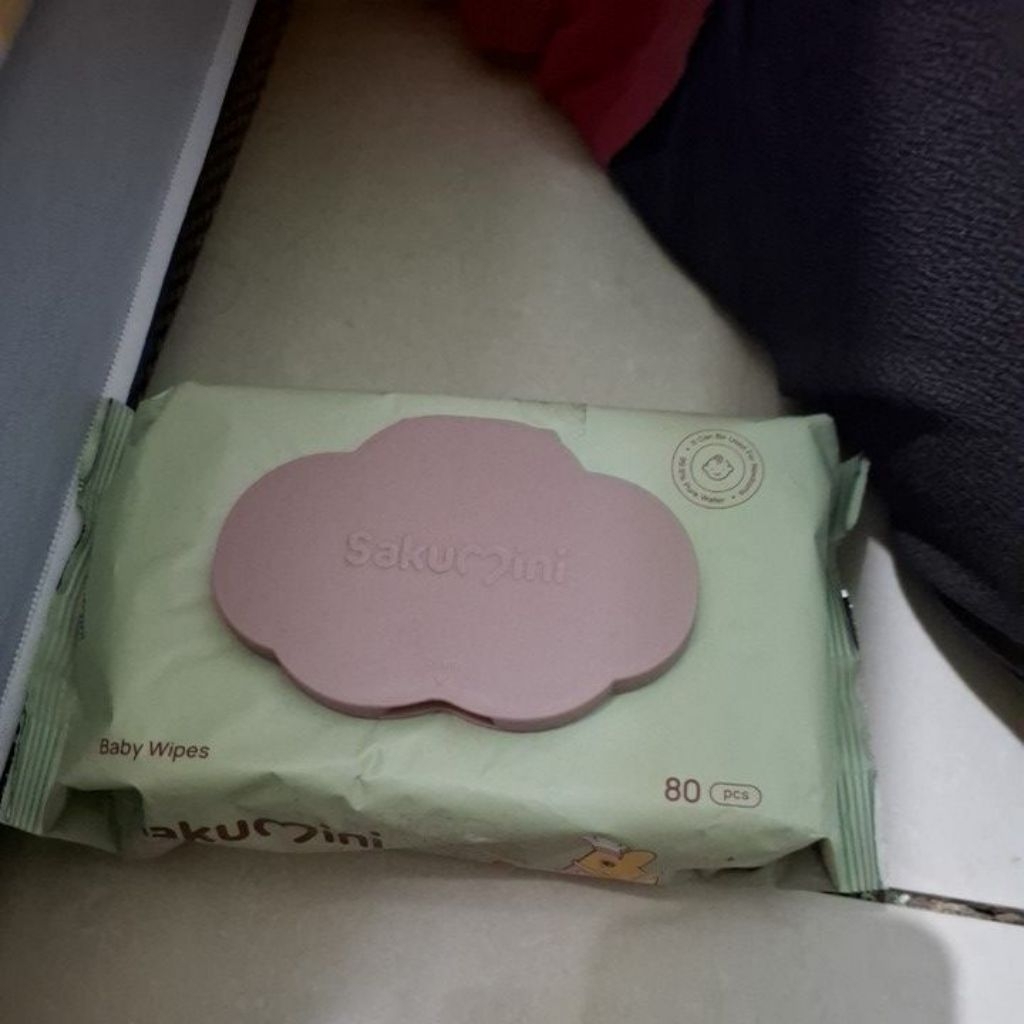 sakumini tissu basah
