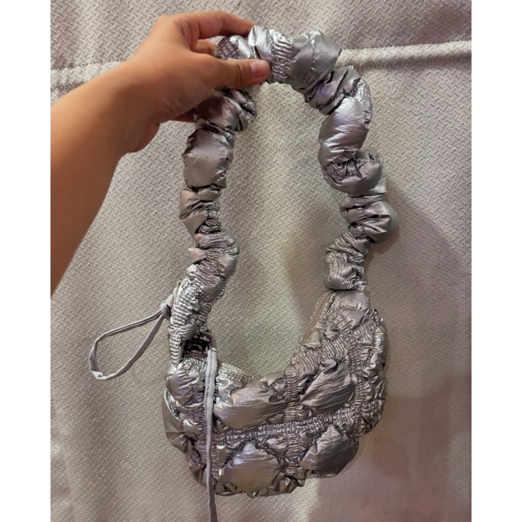 tas sling bag silver