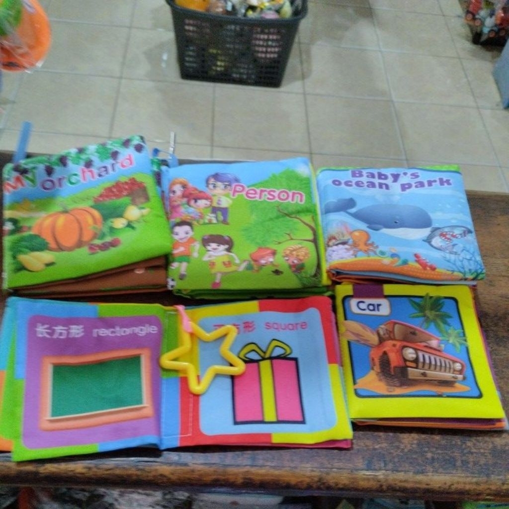 mainan sticker activity book