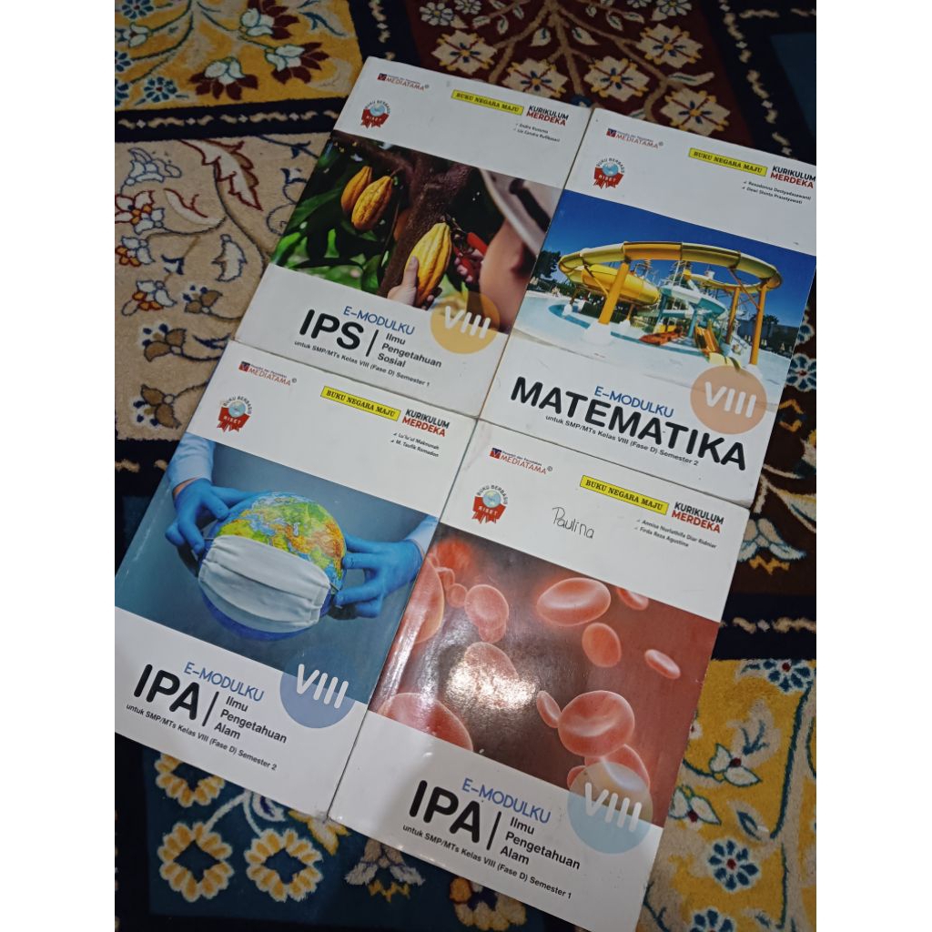 Buku E-Modulku VII SMP 8 PCS (Bekas)