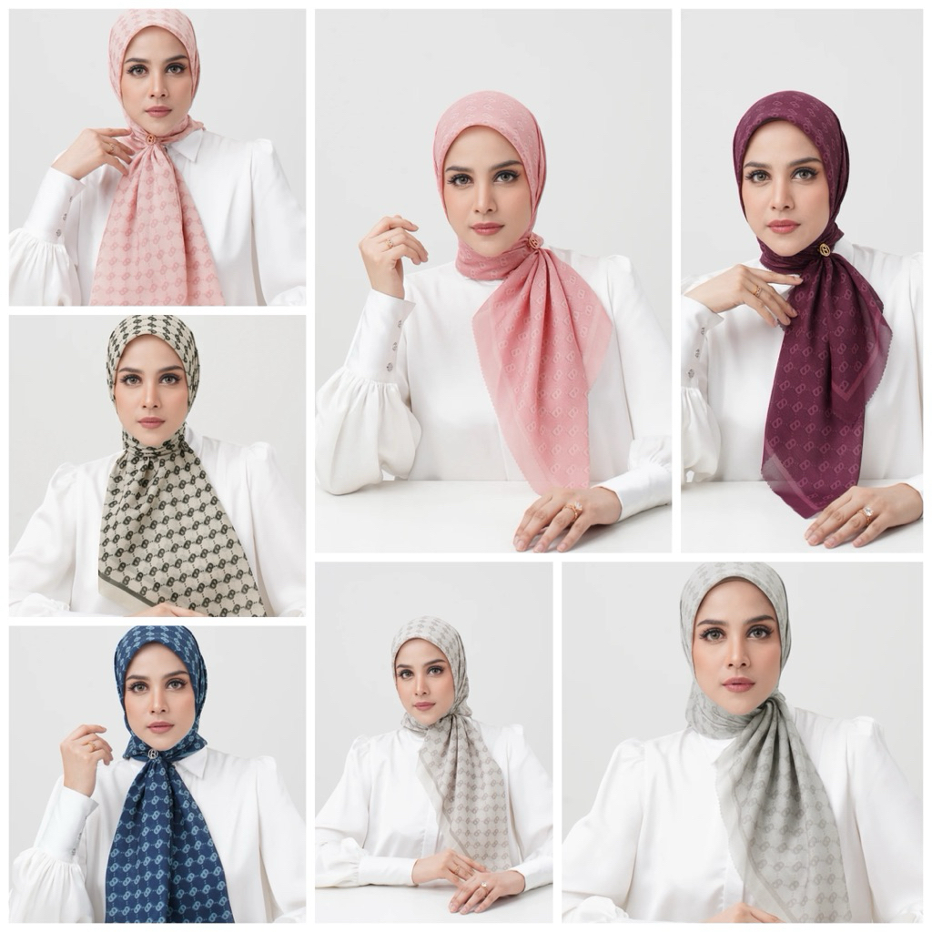 Beverly Square scarf