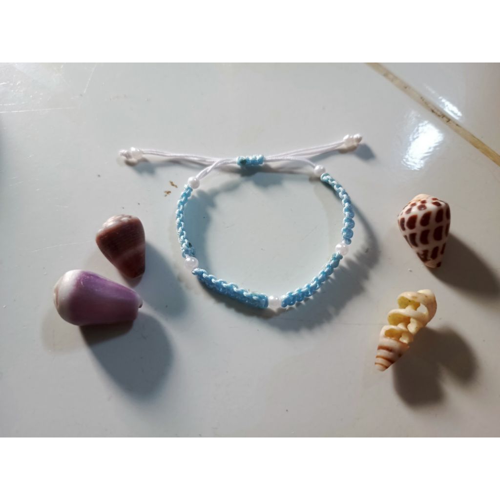 gelang rajut