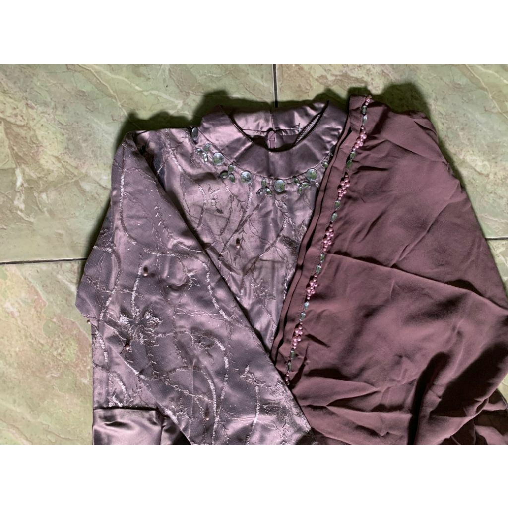 Dress Brokat