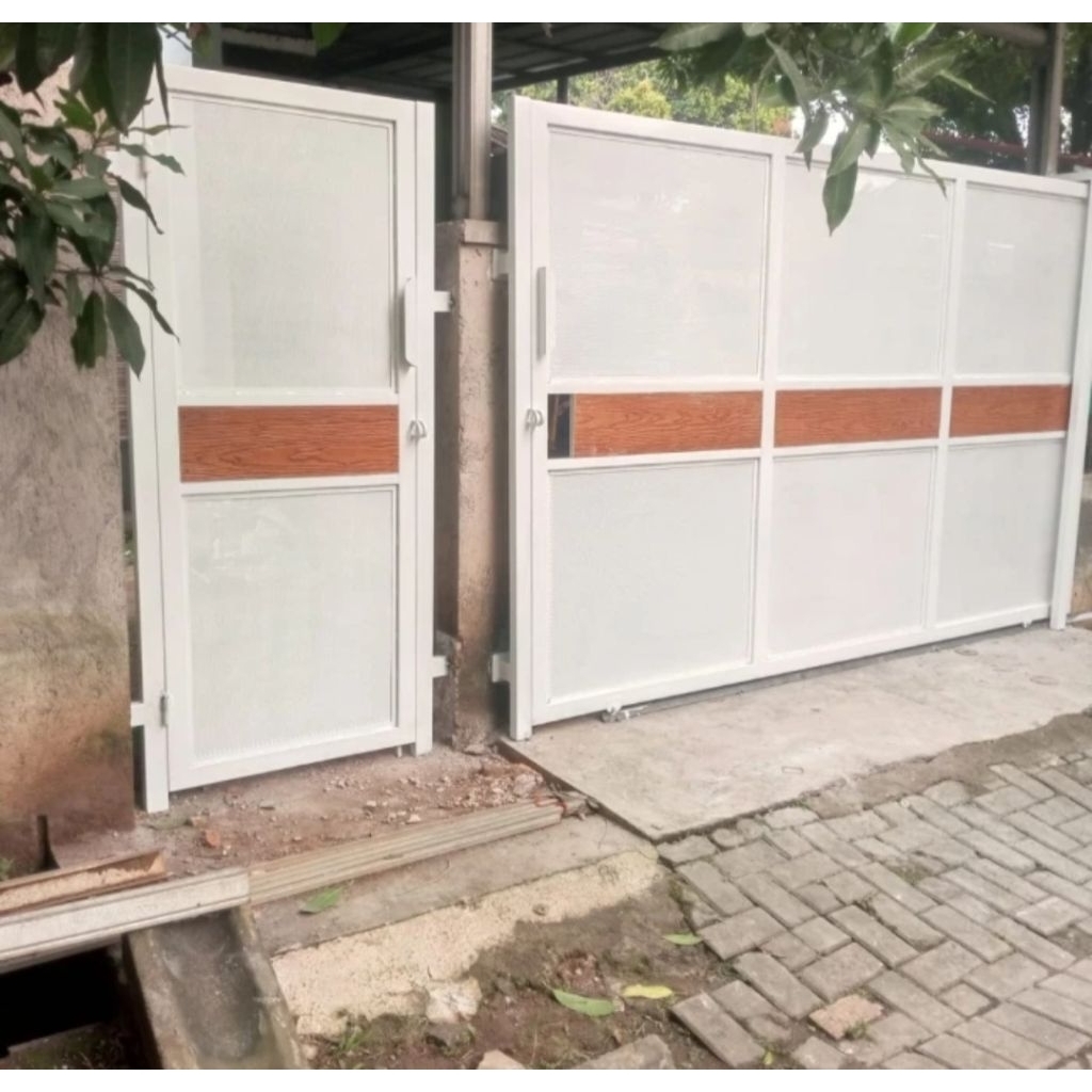 pagar minimalis besi perforated