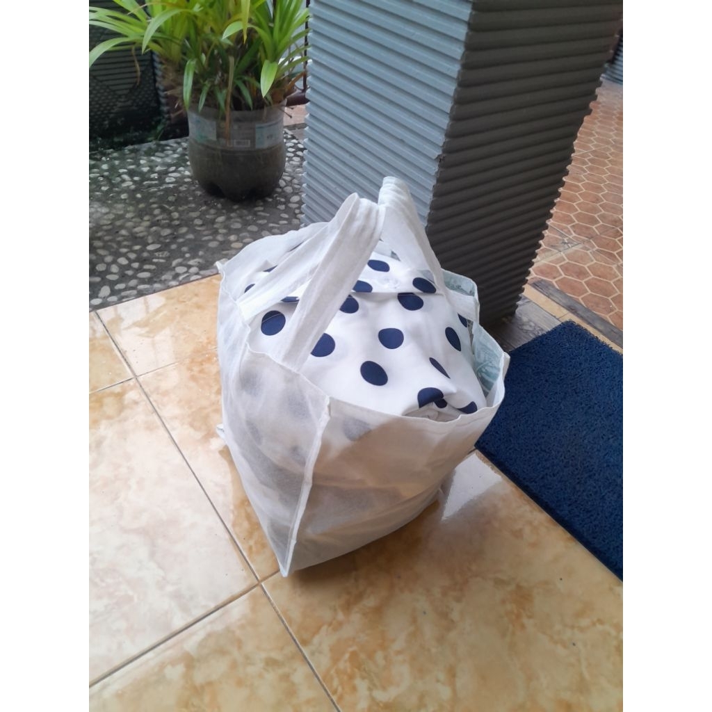 tas, celana