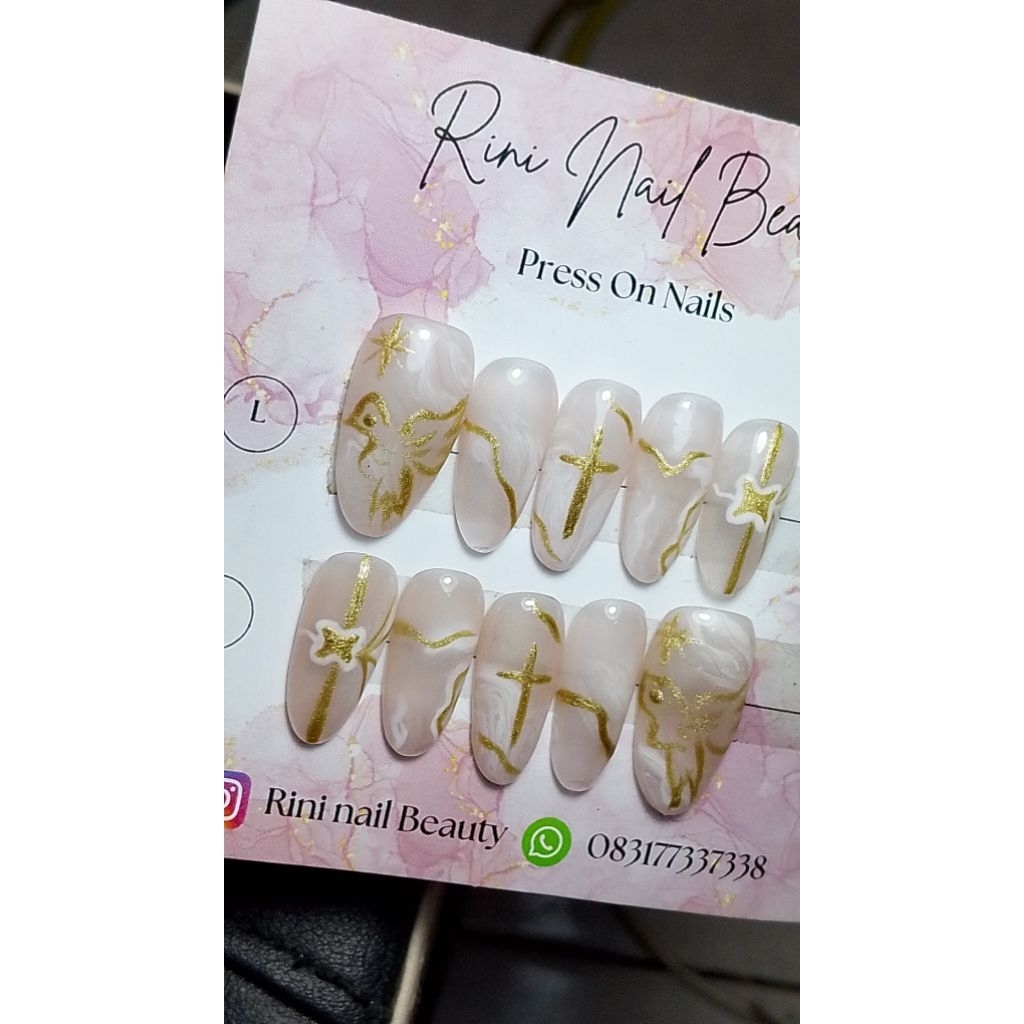 press on nails