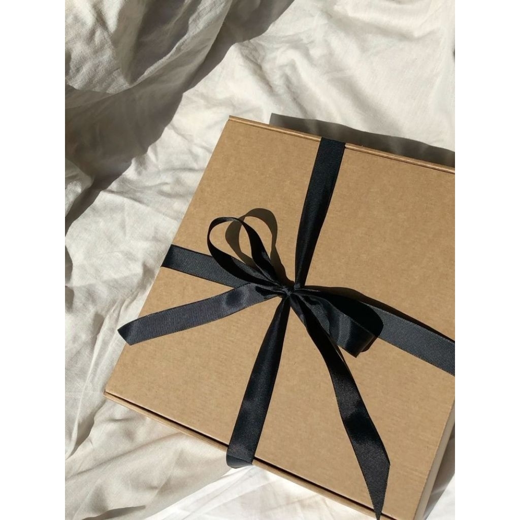 MYSTERY BOX