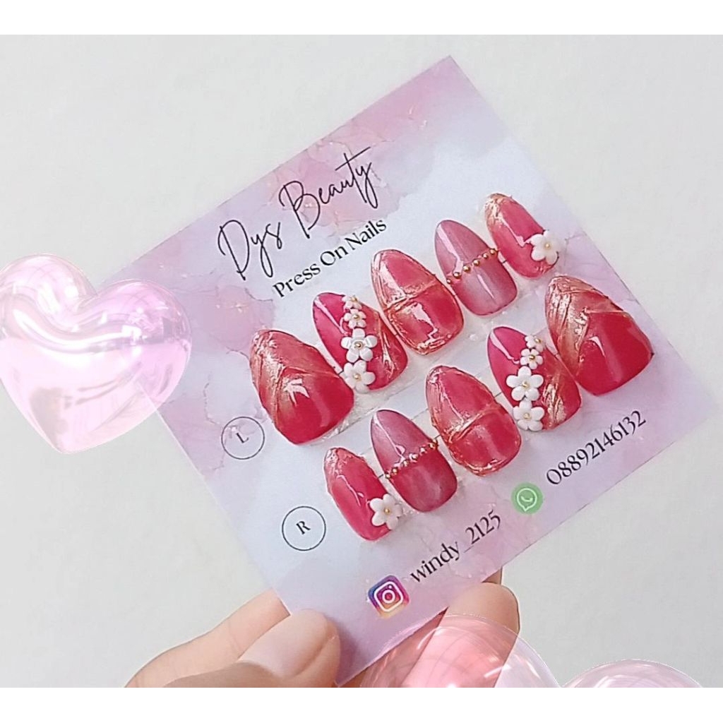 Pressonnails/kukupalsu/nailart