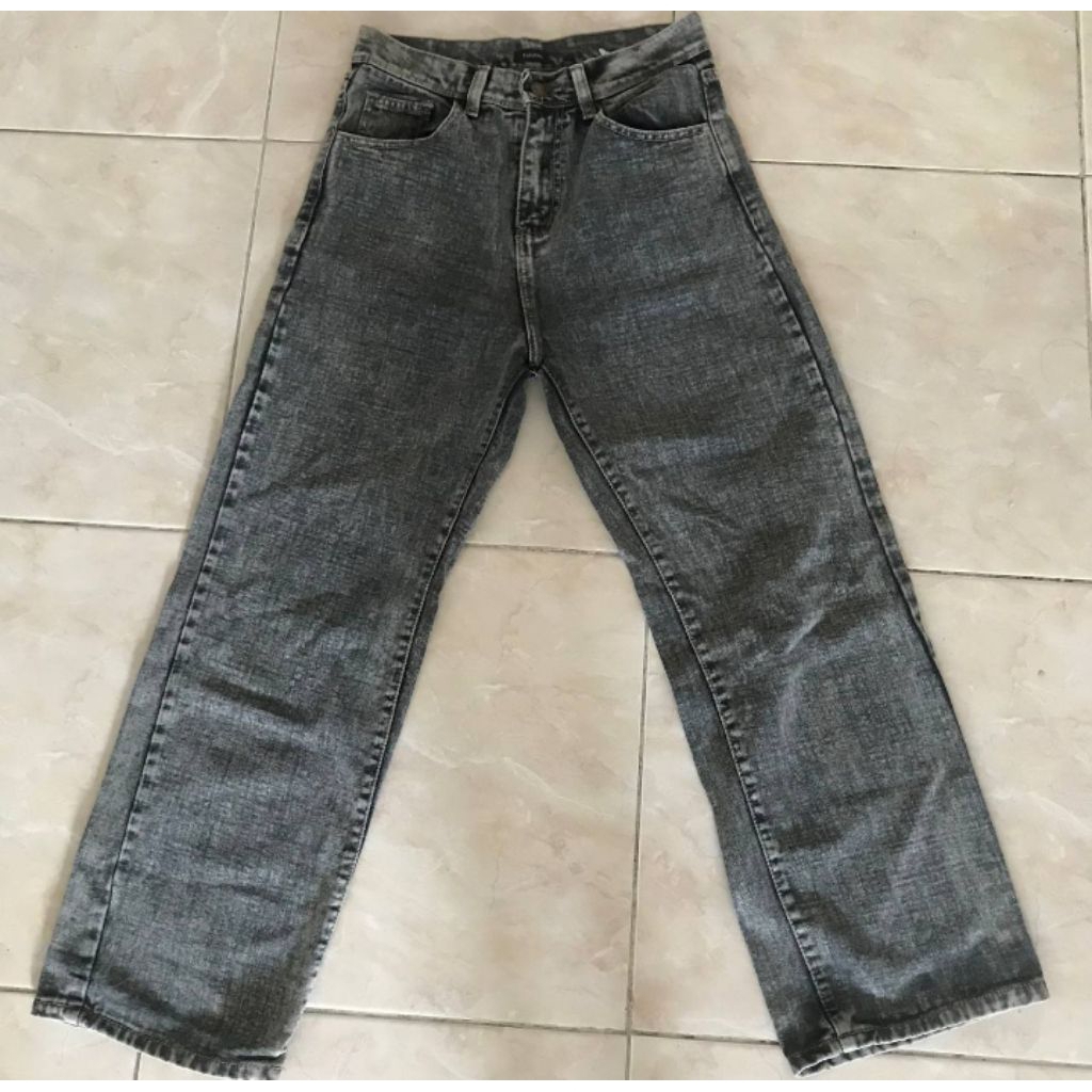 Celana jeans preloved new