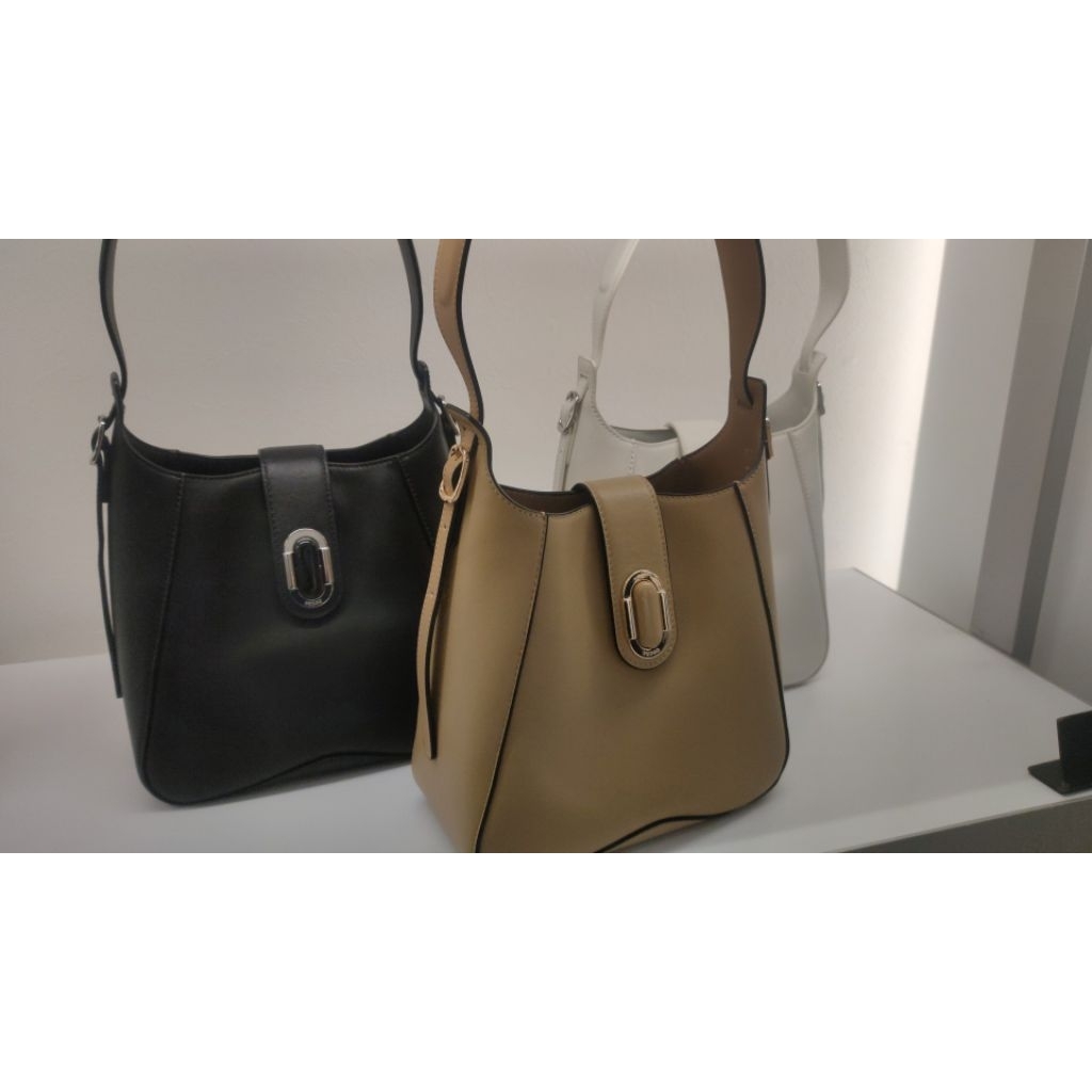 tas wanita PEDRO