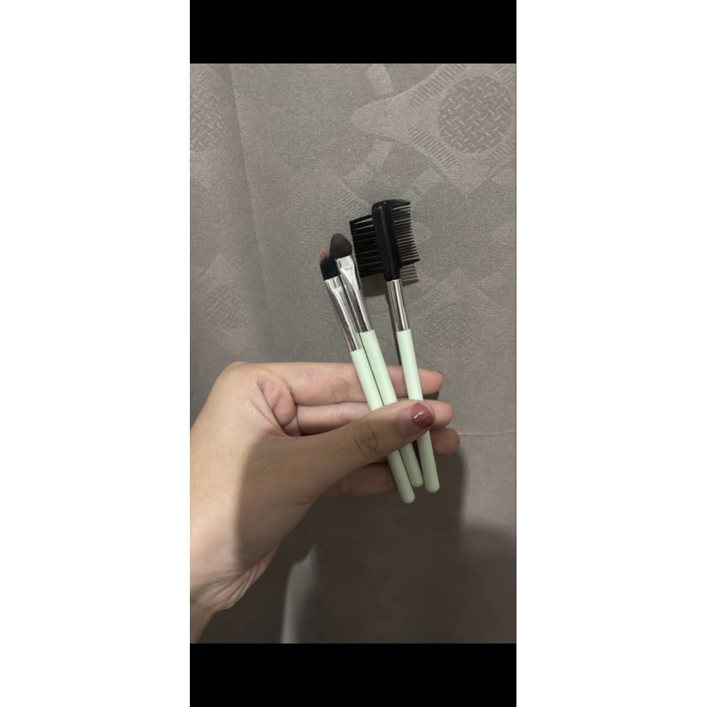 brush miniso