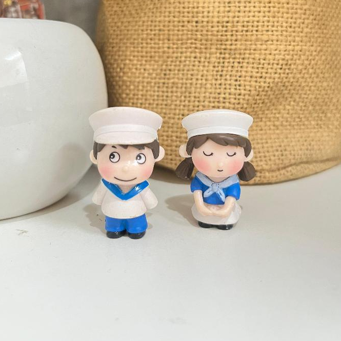 Miniature Sailor Couple
