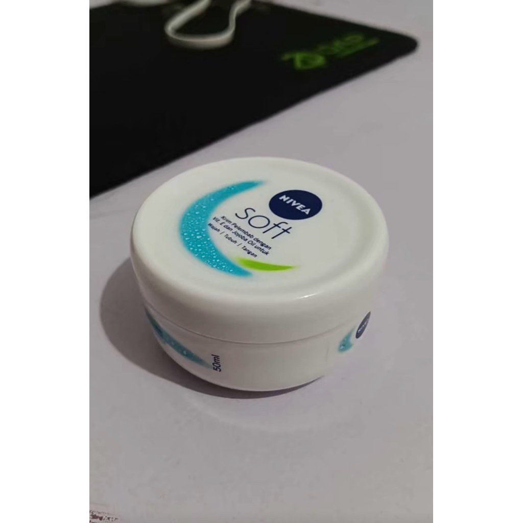 nivea pelembab preloved