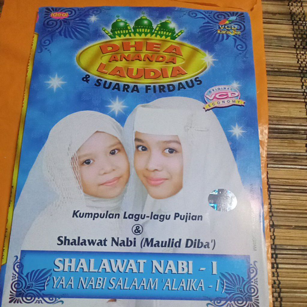 VCD DHEA ANANDA LAUDIA Y005
