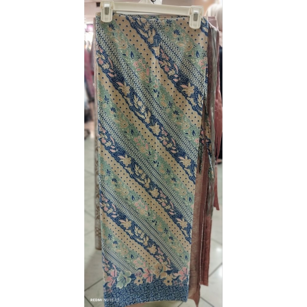 Lilit Batik Silky Blue