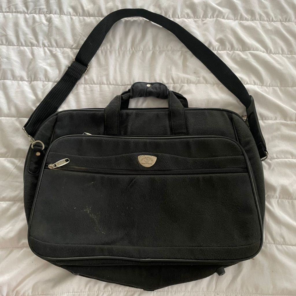preloved tas kantor pria