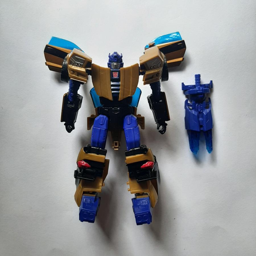 Transformers Generations IDW Goldbug Goldfire