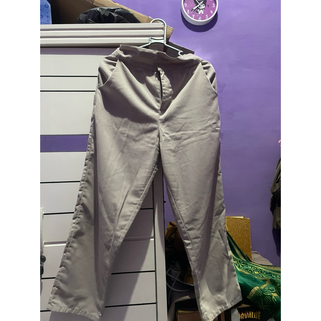Preloved celana