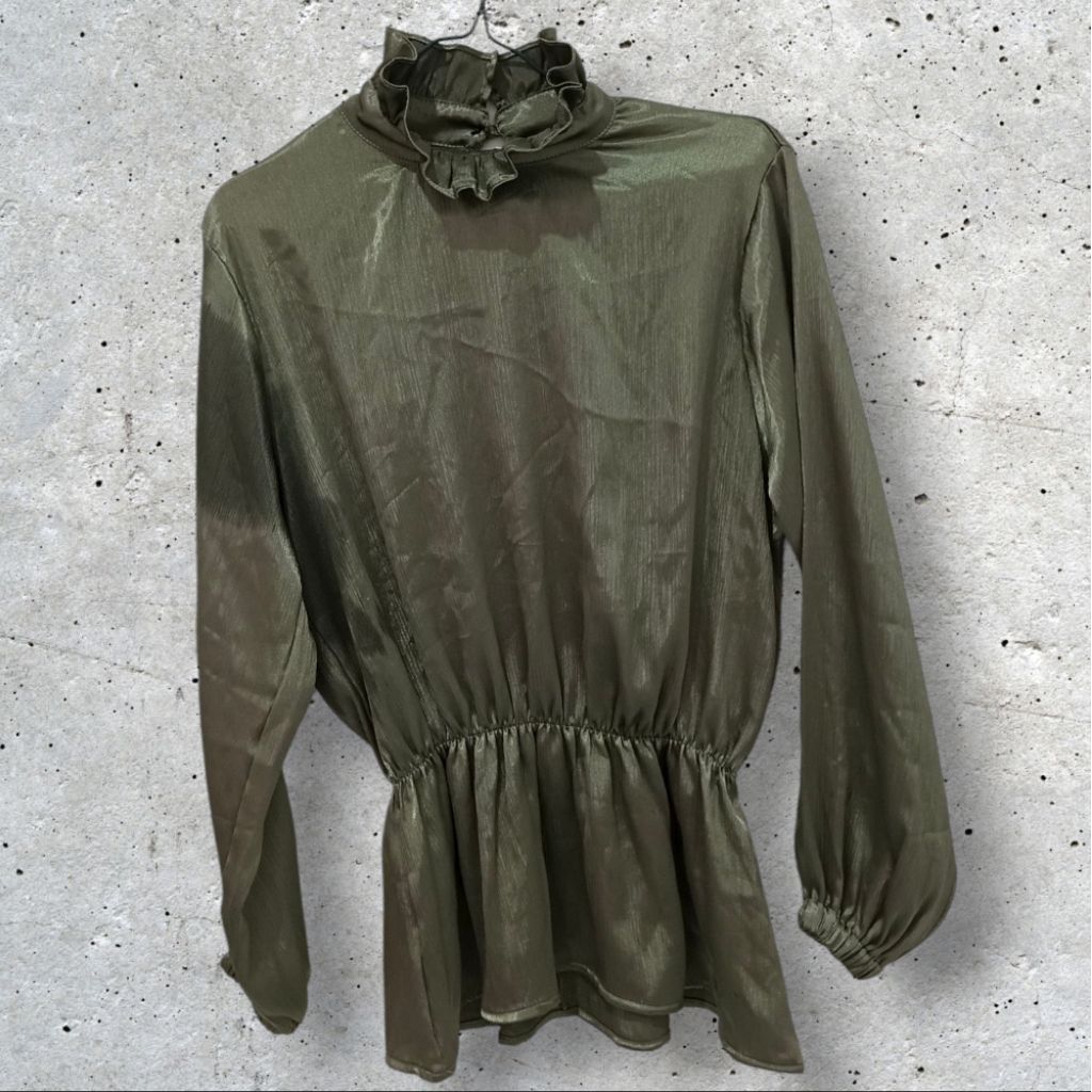Preloved Blouse Wanita Army