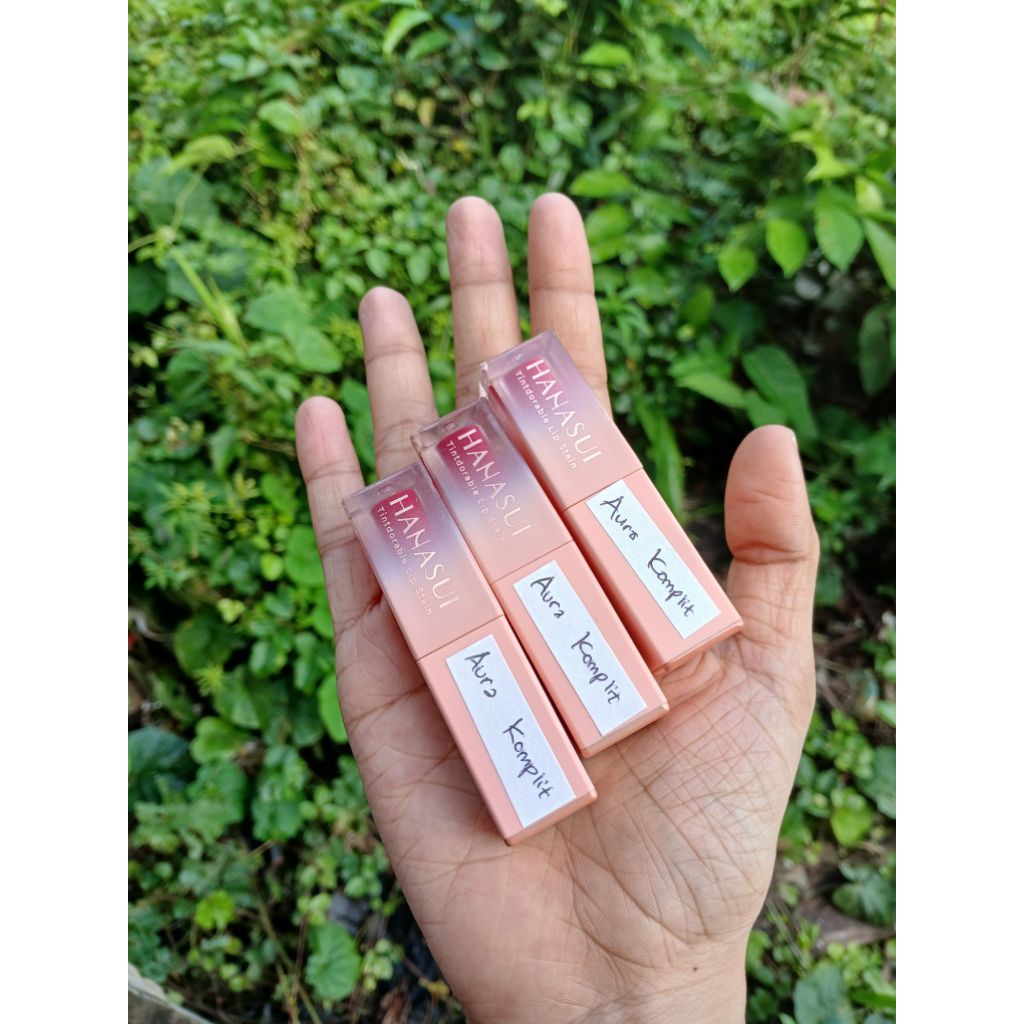 Liptint hanasui aura komplit
