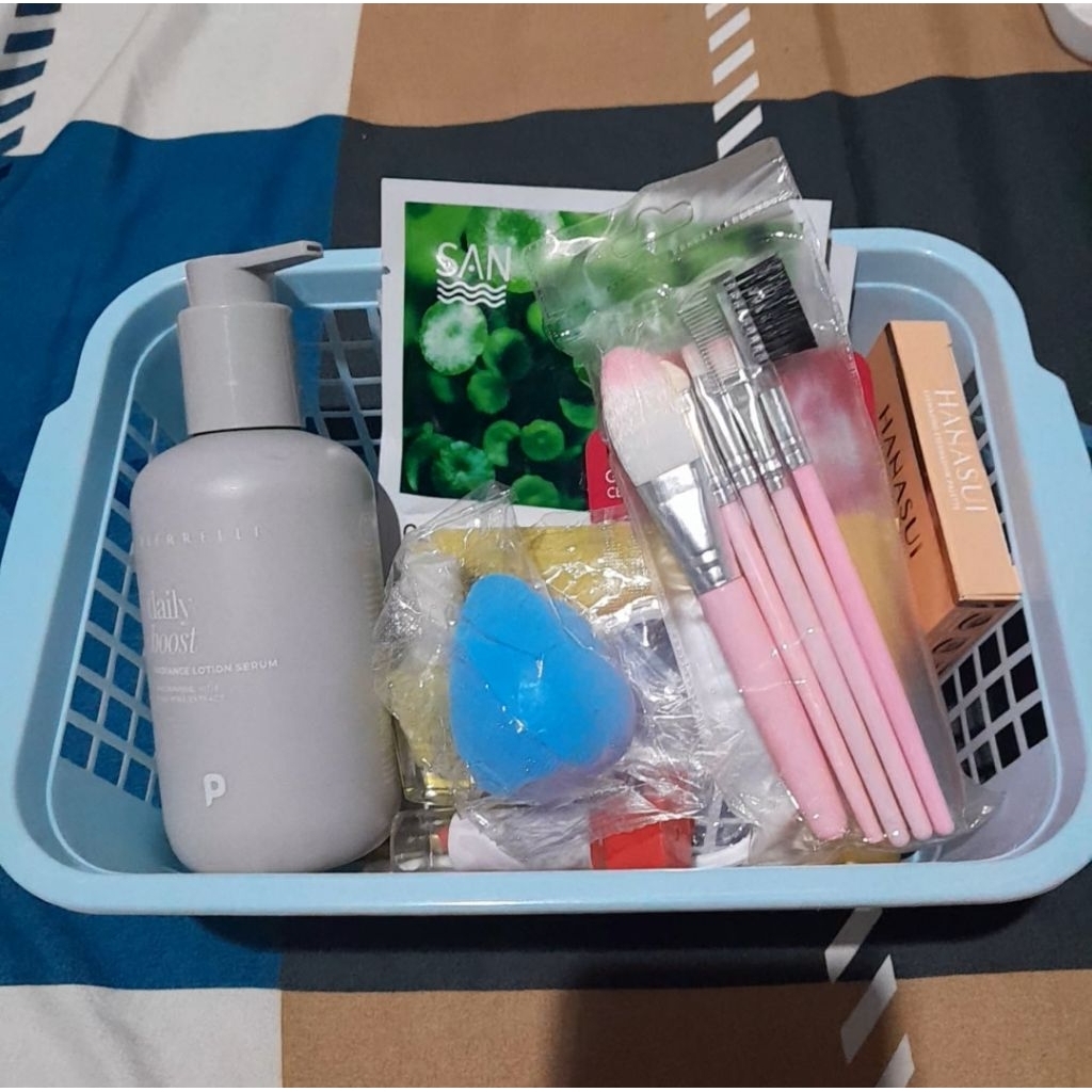 Obral kosmetik/paket makeup