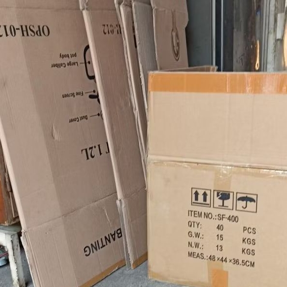 Kardus pengaman paket