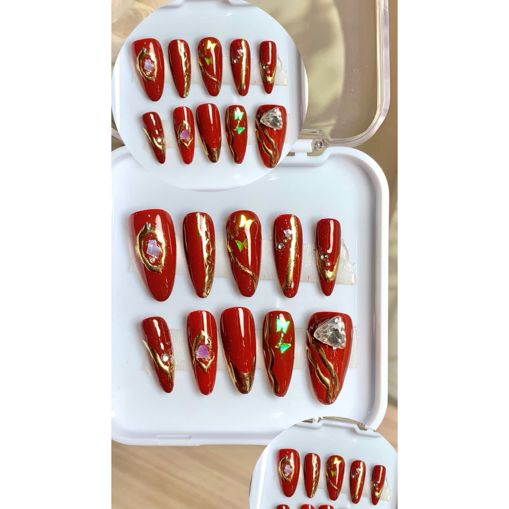PRESS ON NAILS