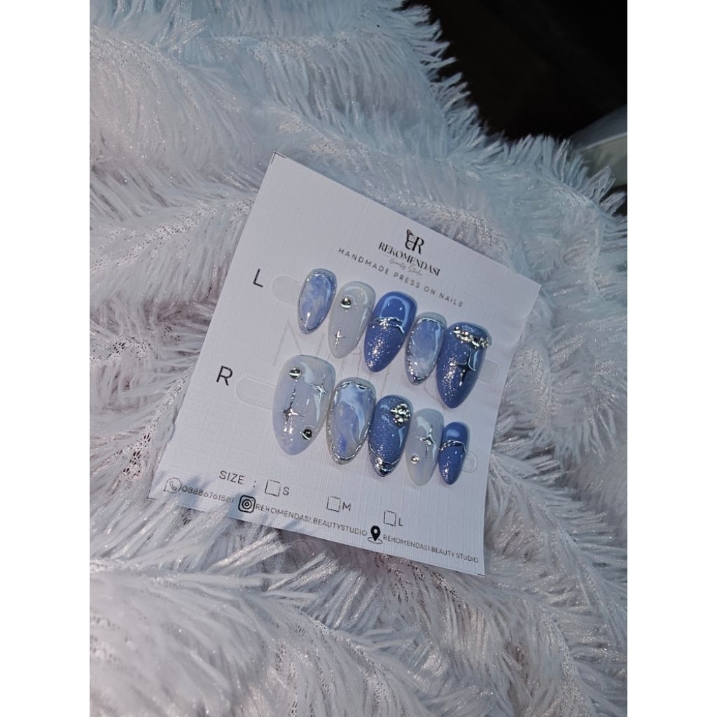 Press On Nails Biru marble