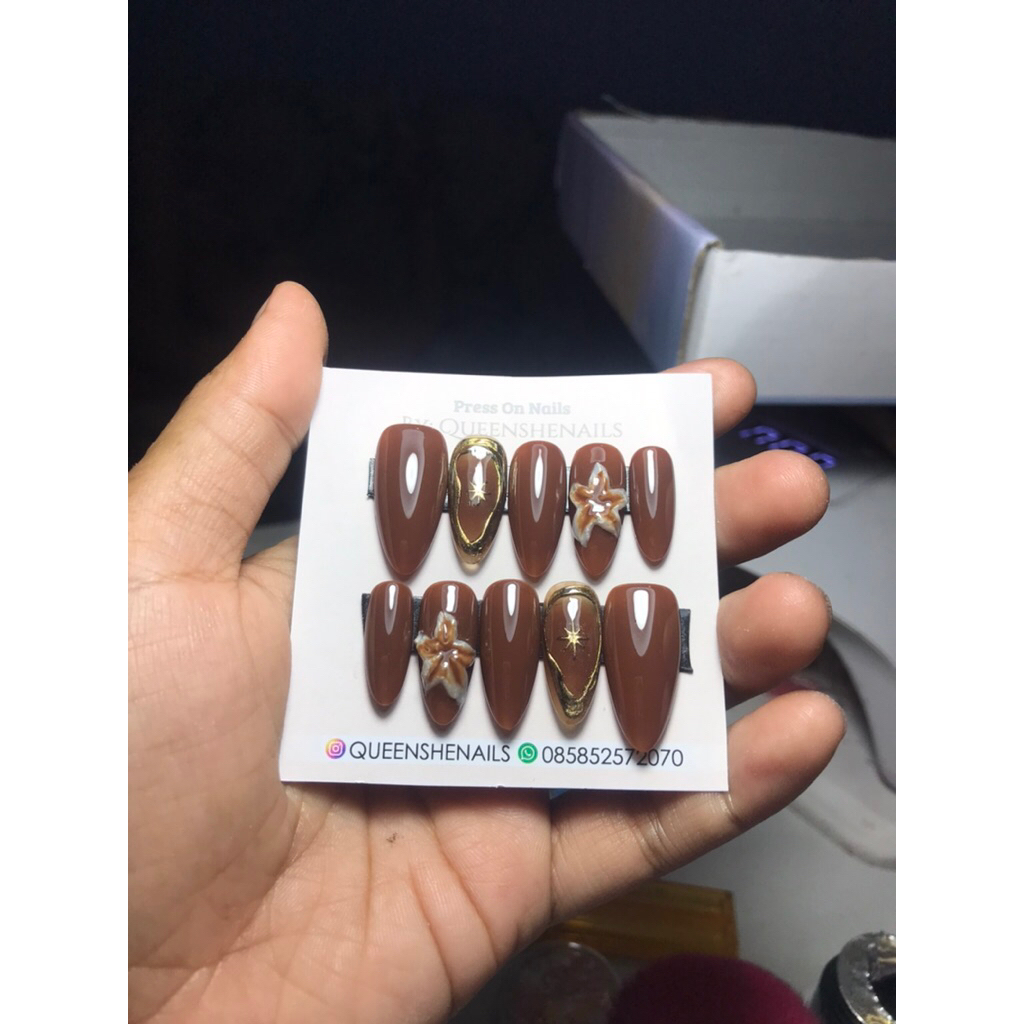 press on nails coklat