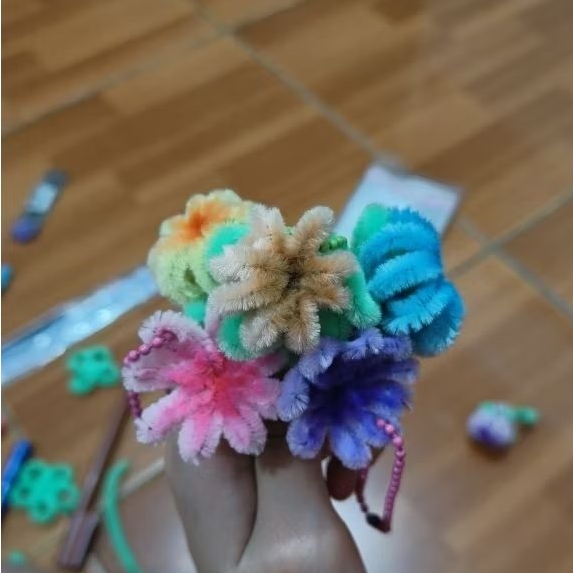 pipe cleaner handmade