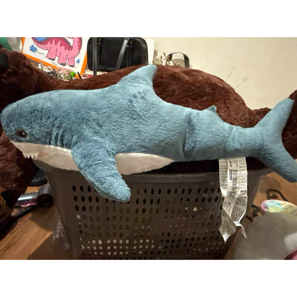 boneka hiu