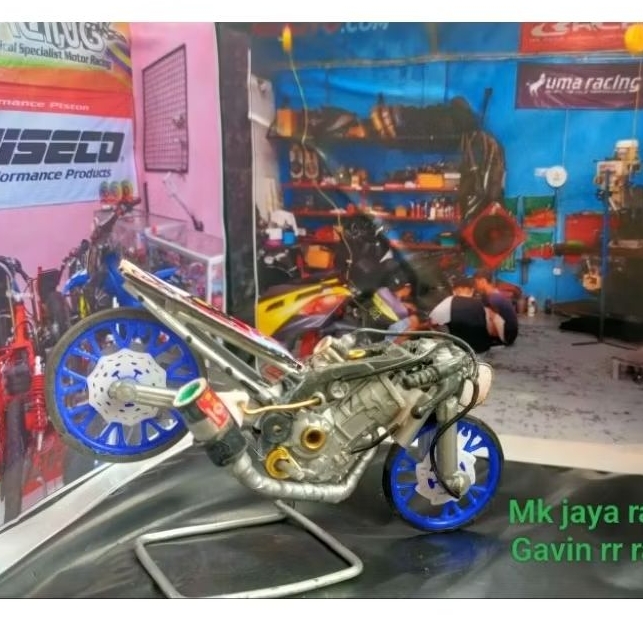 Miniatur drag motor drag
