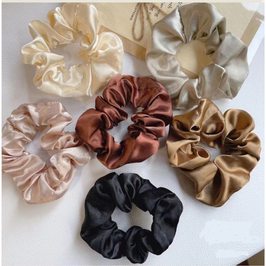Ikat Rambut Scrunchie Satin Silk