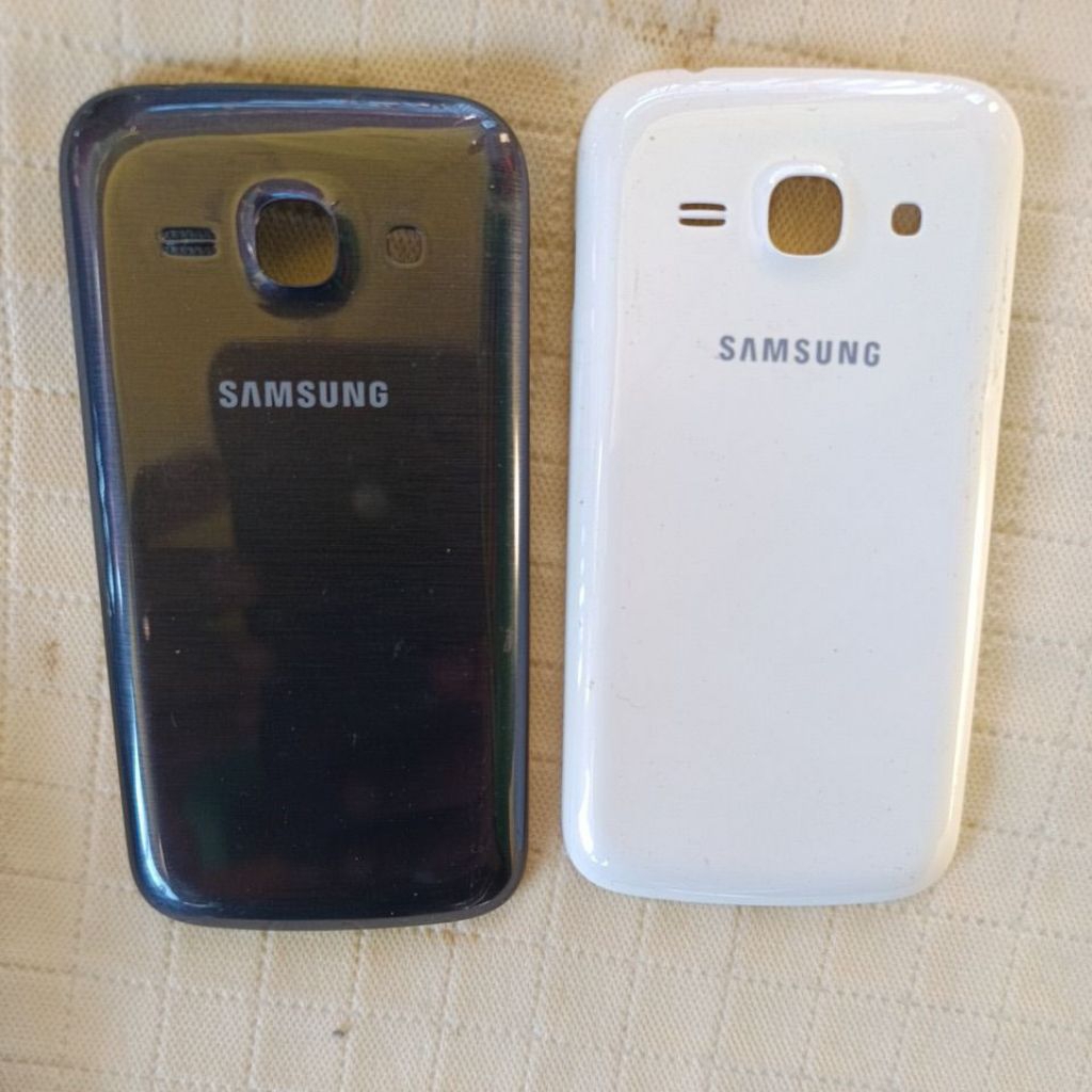 backcover samsung 7272 /ace3