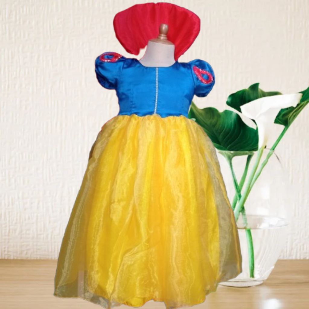 costume snow white