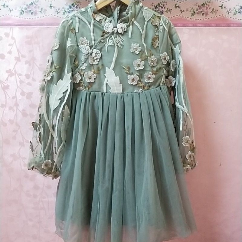 preloved dres anak bunga timbul