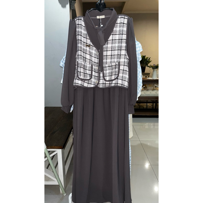 Gamis + Vest