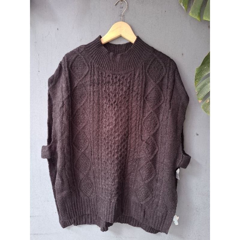 Vest hitam oversize