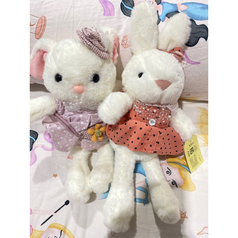 BONEKA RABBIT
