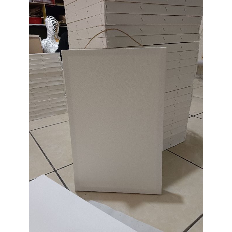 kanvas 25x40