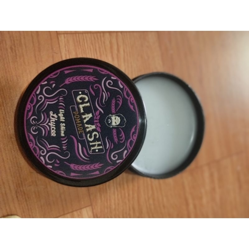 Pomade oil based Clash