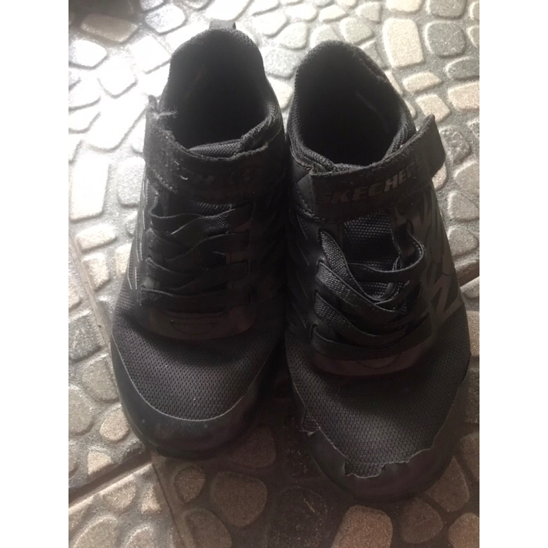 Sepatu Skechers