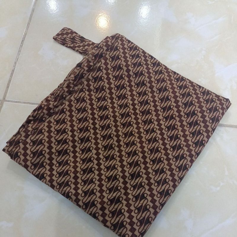 rok lilit batik