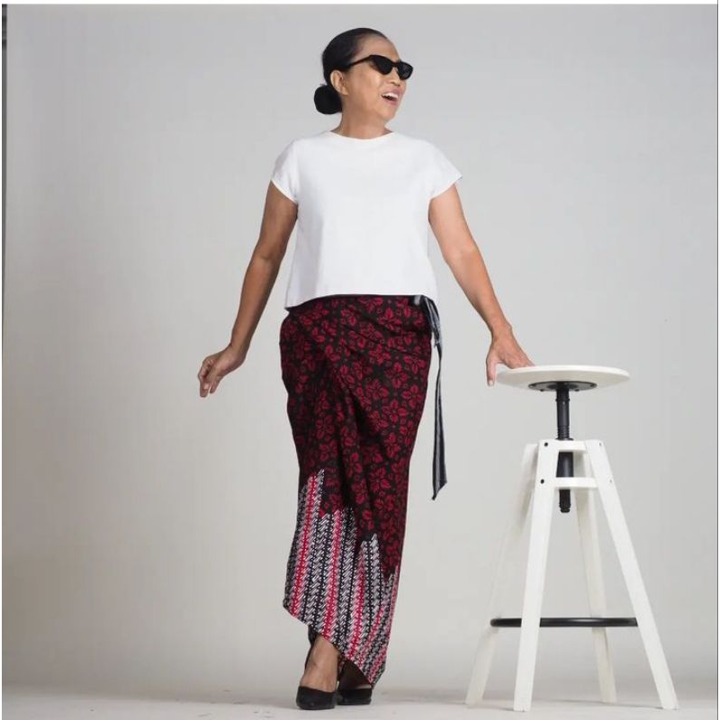 SAROONG LILIT