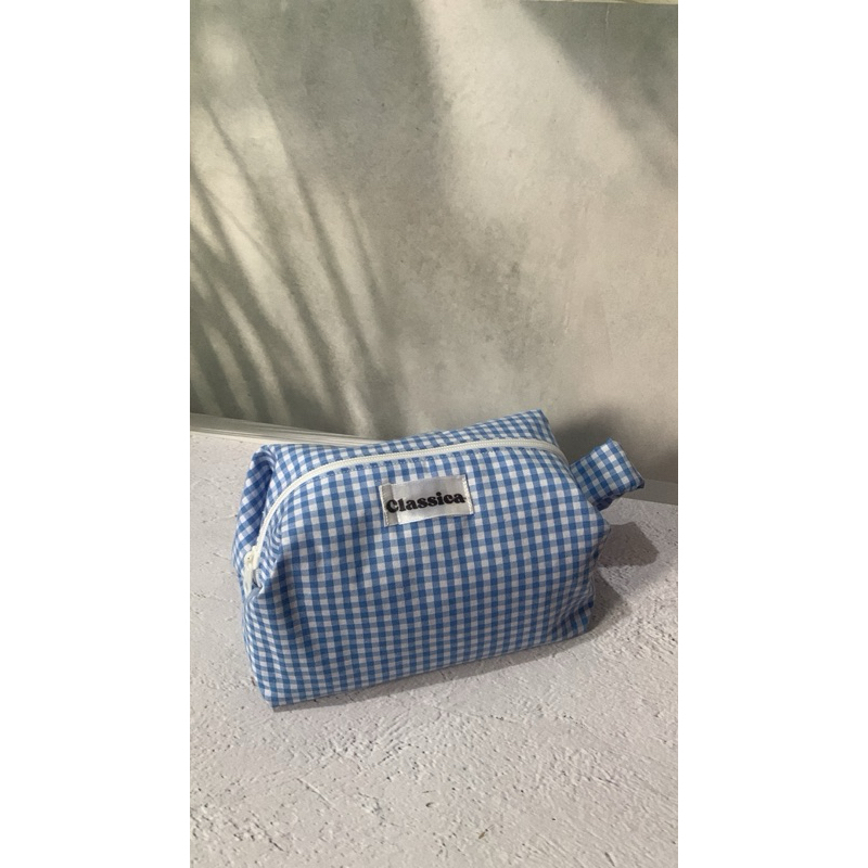 POUCH||pouch makeup||pouchclassica