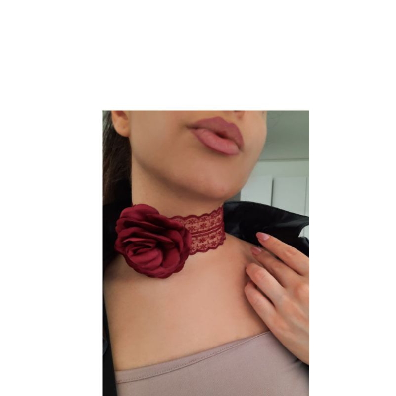burgundy rose chocker
