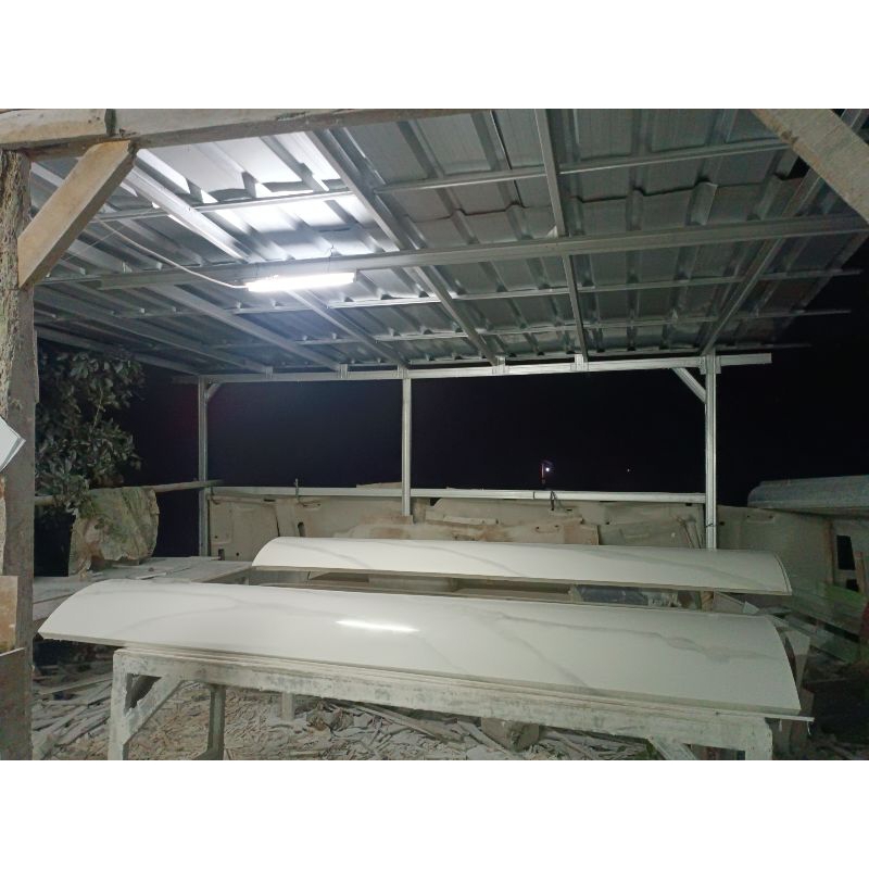 TOP TABLE SOLID SURFACE PANEL DINDING KANTOR GEDUNG CUSTOM CARARA