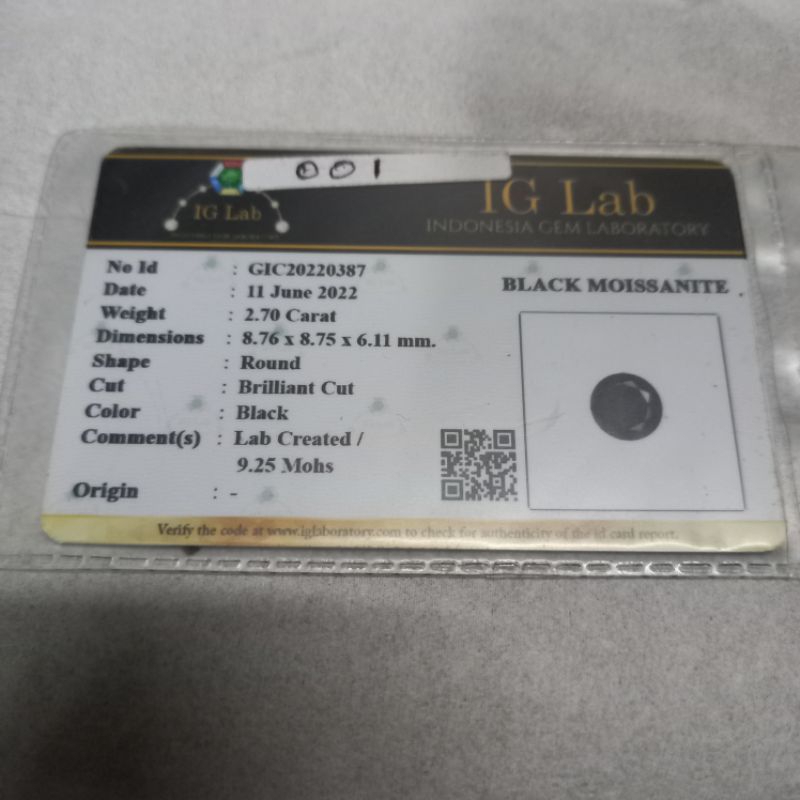 Batu black moisanet