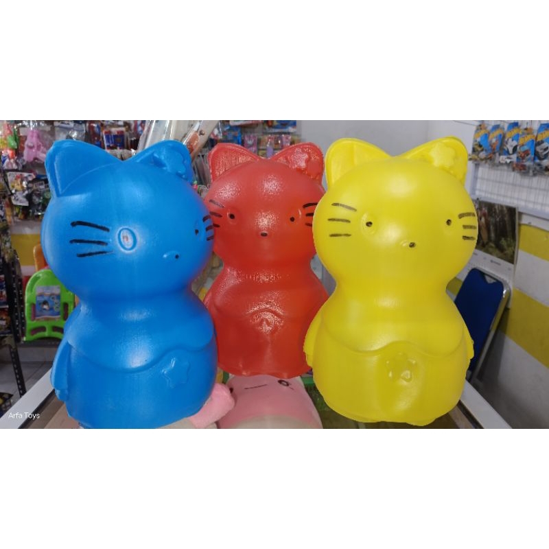 celengan kucing